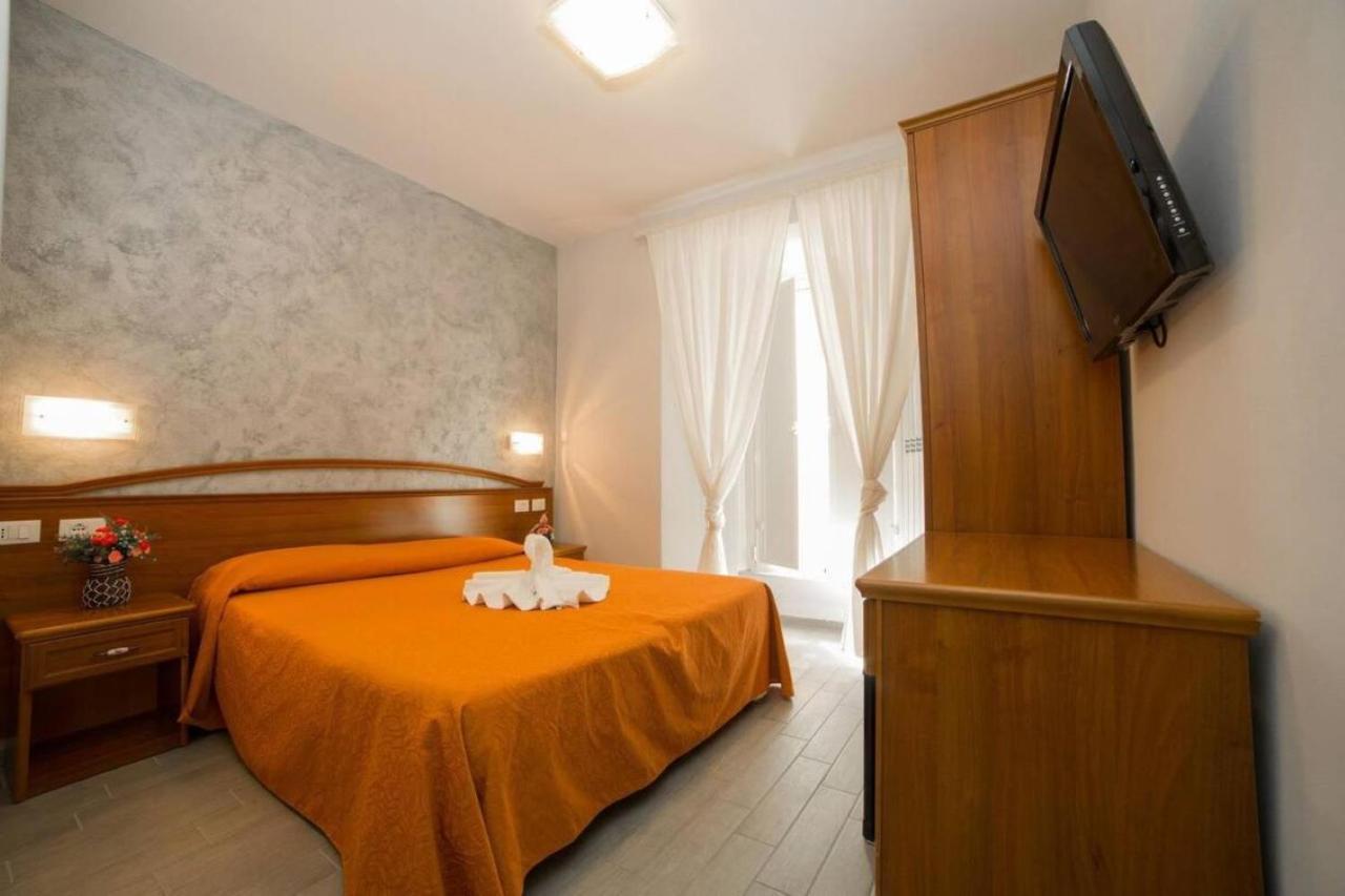 Hotel Parri Silton Rom Exterior foto